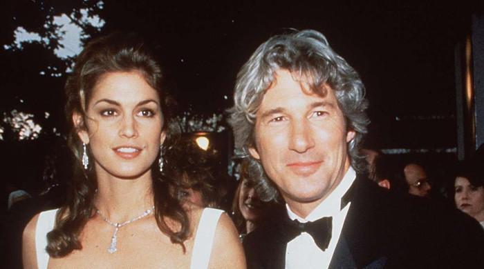 Cindy Crawford forced to ‘change’ herself during marriage to Richard Gere at 22