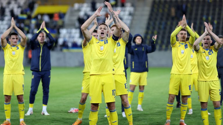 England U21s suffer late defeat to Ukraine in Euro 2025 qualifying