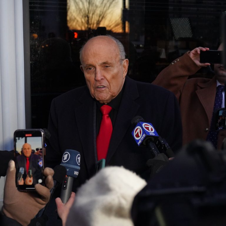 Giuliani Seeks to Alter Bankruptcy to Speed Asset Sale but Keep Future Income