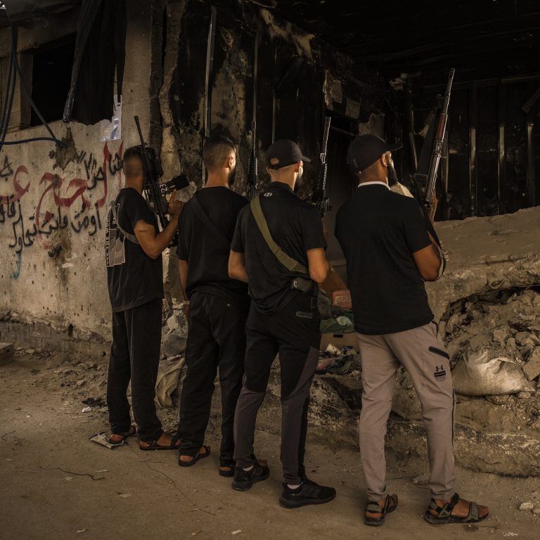 Palestinian Fighters in West Bank Seek to Emulate Hamas in Gaza