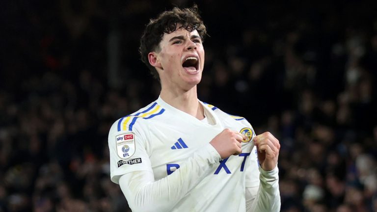 Tottenham close to completing deal for Leeds wonderkid Gray
